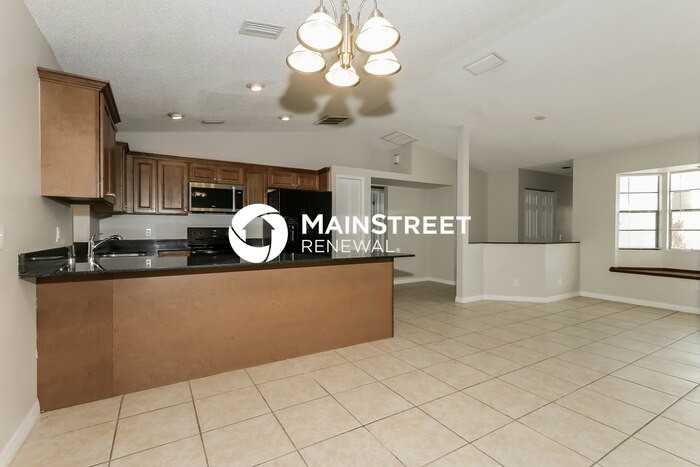 1409 Sw Medina Ave - Photo 5 of 16