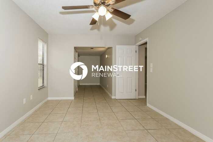 1409 Sw Medina Ave - Photo 7 of 16