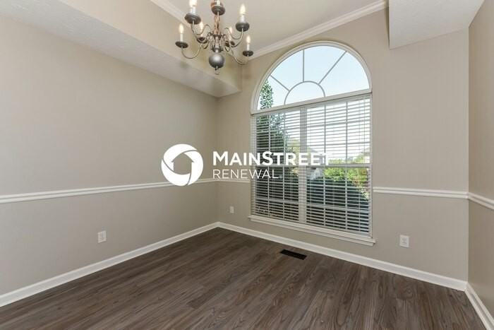 160 Walton Trce S - Photo 6 of 18