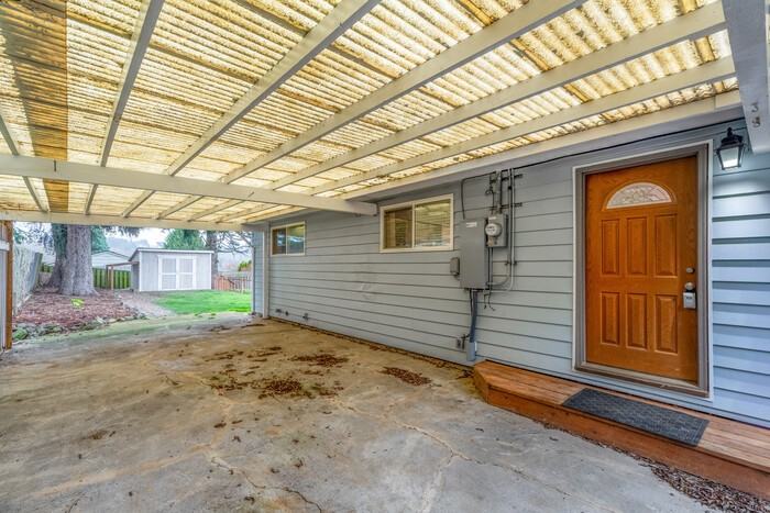 143 North St - Photo 4 of 50