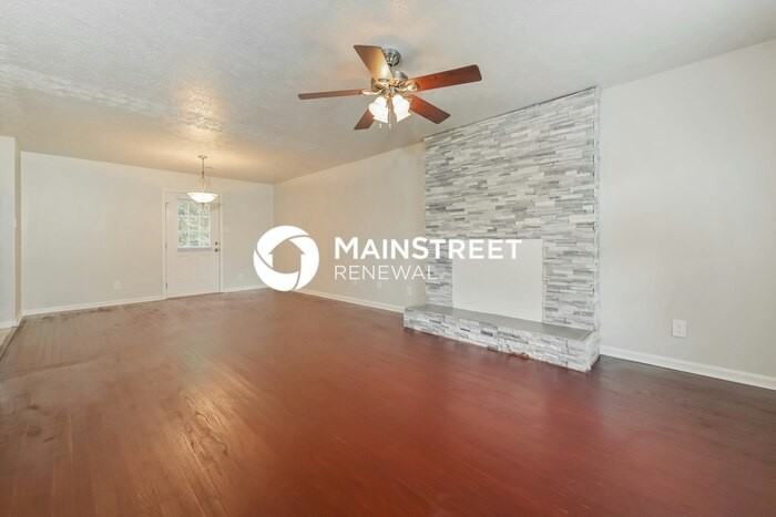 8320 Clearwater Ct - Photo 4 of 16