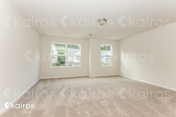 132 Tybo Dr - Photo 2 of 18
