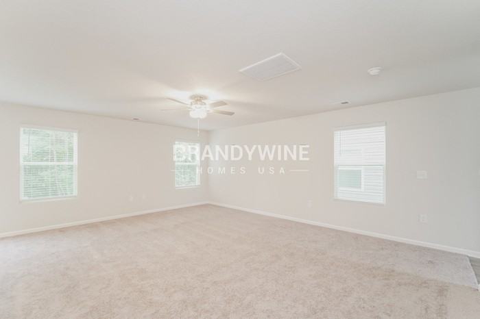 8425 Deerwood Rd - Photo 5 of 21
