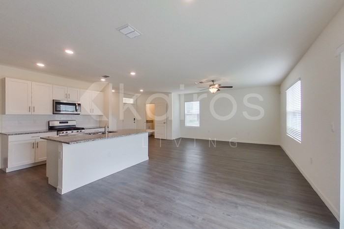 32122 Katelin Cir - Photo 6 of 26