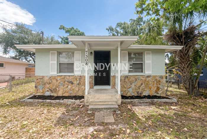 7308 S Kissimmee St - Photo 2 of 18