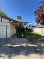 featured image of 1896 N Allumbaugh St