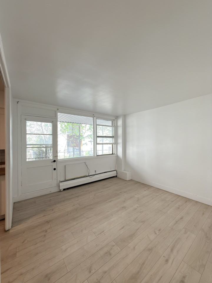 125 Avenue Dorval #102 - Photo 5 of 10