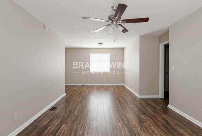 4503 Anvers Blvd - Photo 4 of 22