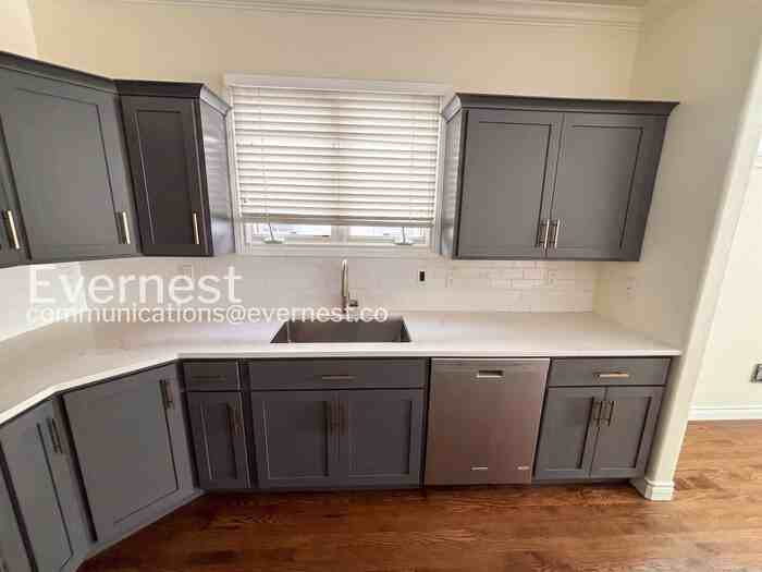 268 S Garfield St - Photo 4 of 32