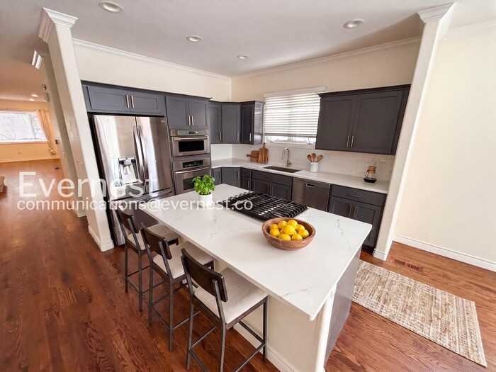 268 S Garfield St - Photo 6 of 32