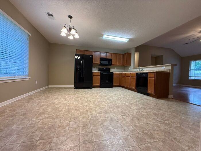 4274 Cedar Hills Rd - Photo 5 of 28
