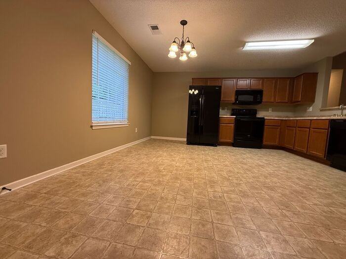4274 Cedar Hills Rd - Photo 6 of 28