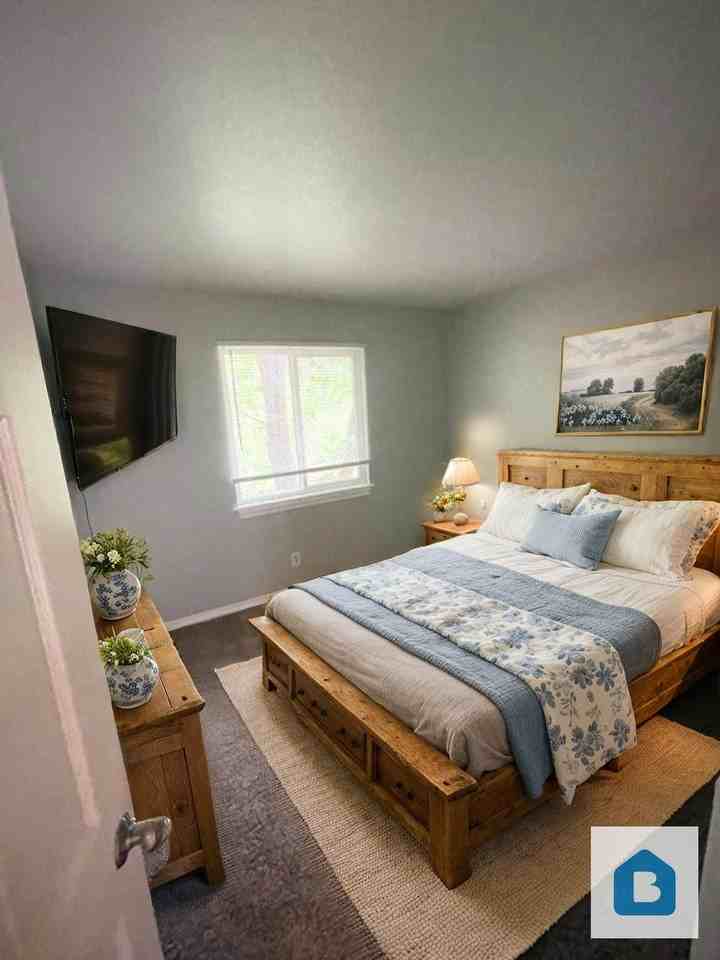 421 - 425 E Fountain Pl - Photo 4 of 9