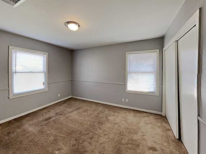 409 25th Ave N - Photo 7 of 14