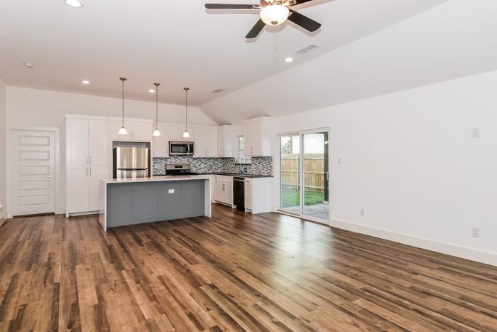 3007 Dalton St - Photo 5 of 14