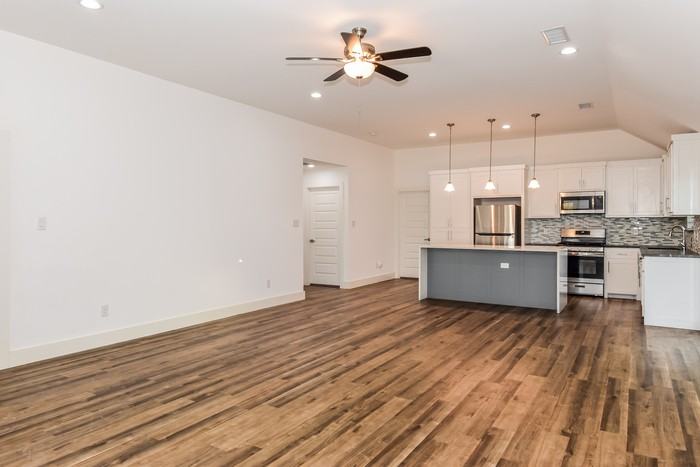 3007 Dalton St - Photo 6 of 14