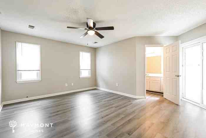 201 Walker Way - Photo 7 of 14