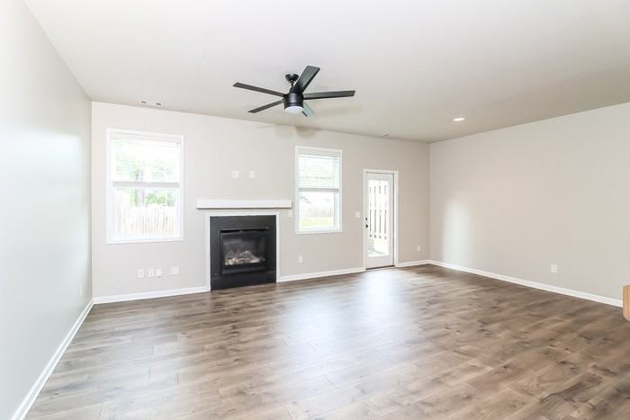 3023 Creekside Overlook Way - Photo 4 of 15