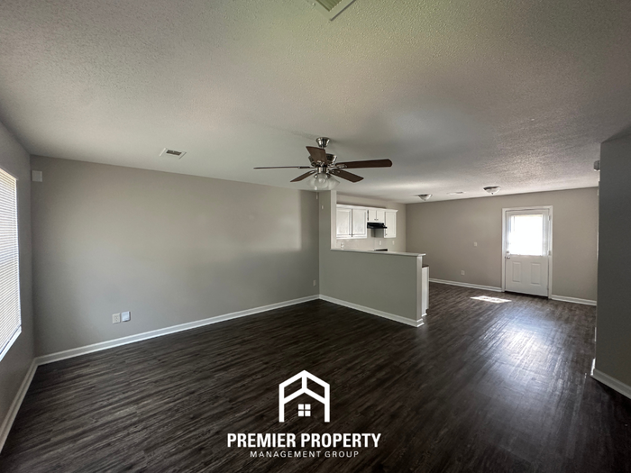 10088 Chariden Dr - Photo 3 of 19