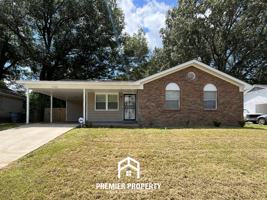 featured image of 3165 Mackham Ave