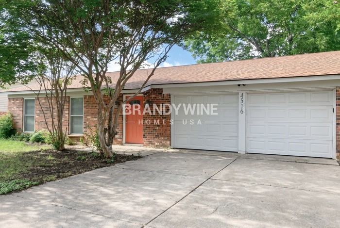 4516 Windy Ln - Photo 2 of 25