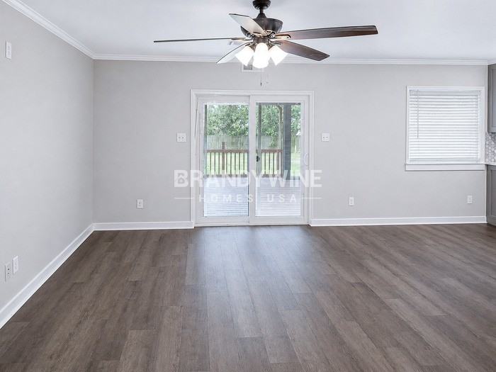 4516 Windy Ln - Photo 6 of 25