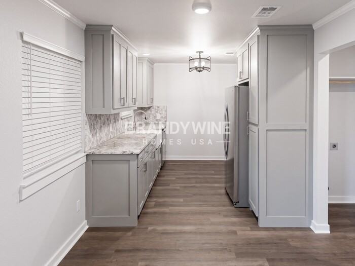 4516 Windy Ln - Photo 7 of 25