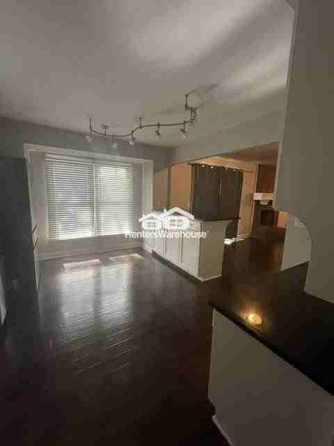 12324 Bennington Ave - Photo 7 of 9