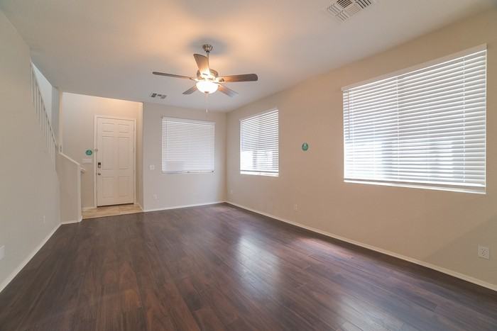 4210 S Mariposa Dr - Photo 4 of 22