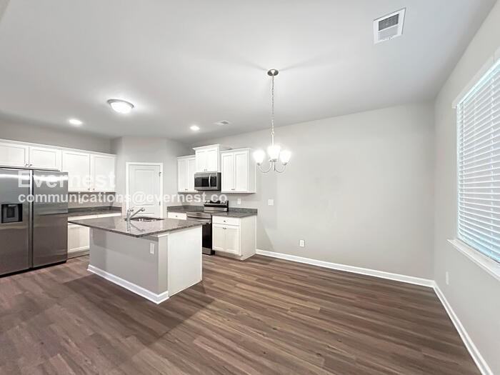 1542 Persimmon Trce - Photo 6 of 23