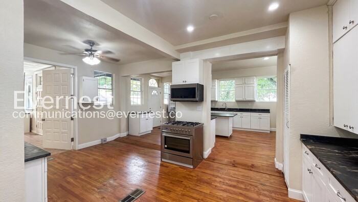 128 E Summit Ave - Photo 6 of 39