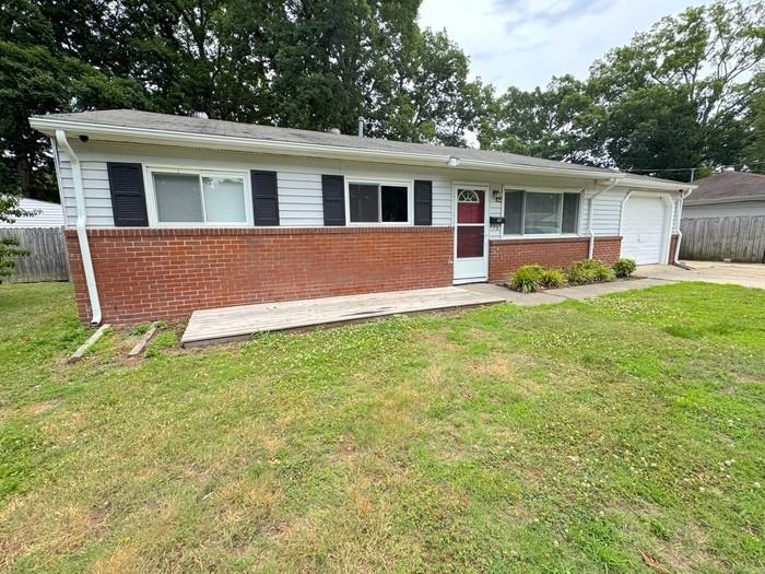 428 Brian Ave - Photo 2 of 5