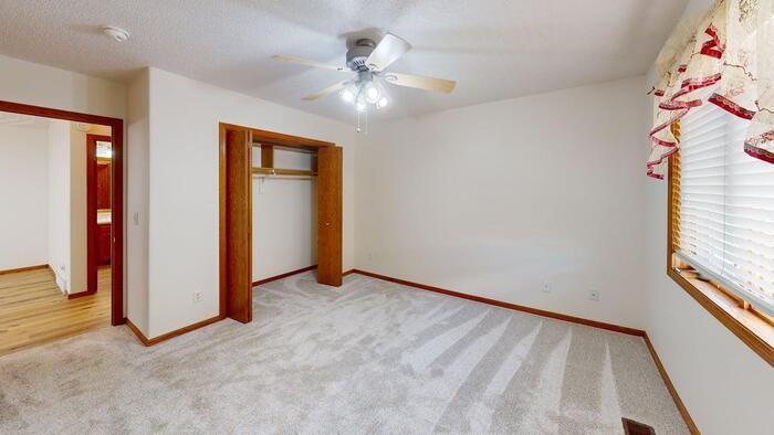 3614 N 19th St - Photo 6 of 17