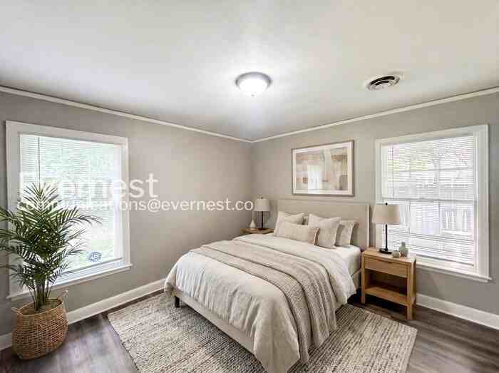 3376 Spottswood Ave - Photo 5 of 21