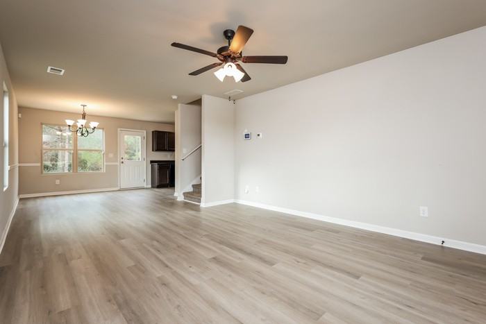 306 Mill Meadow Rd - Photo 5 of 20