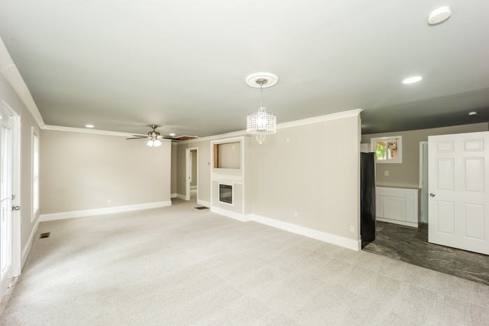 766 Cascade Dr - Photo 5 of 15