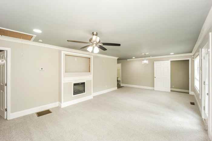 766 Cascade Dr - Photo 6 of 15