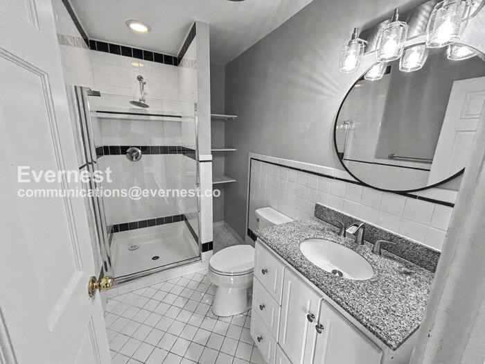 225 Woodward Ave Se - Photo 6 of 20