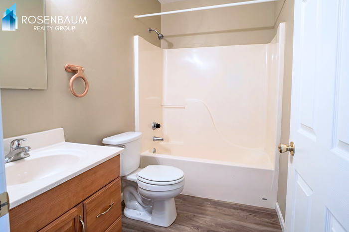 8430 E Leigh Dr #A - Photo 7 of 10