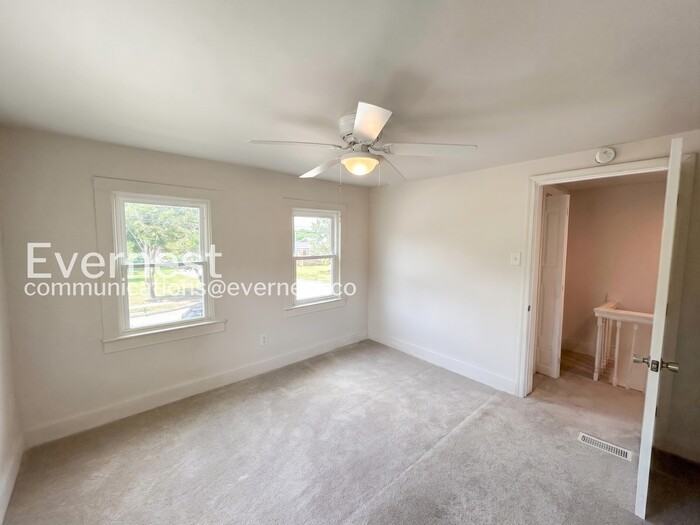 1130 Quash St - Photo 7 of 14