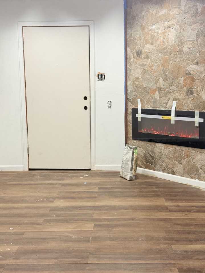 2739 Frisco Ave #NA - Photo 2 of 8