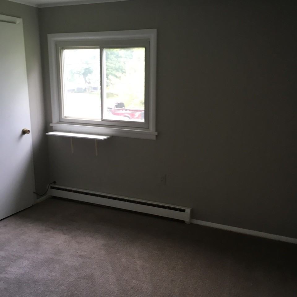 213A Poplar Ave #NA - Photo 3 of 7