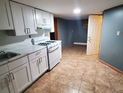 153 Roseville Ave #BS2 - Photo 4 of 6
