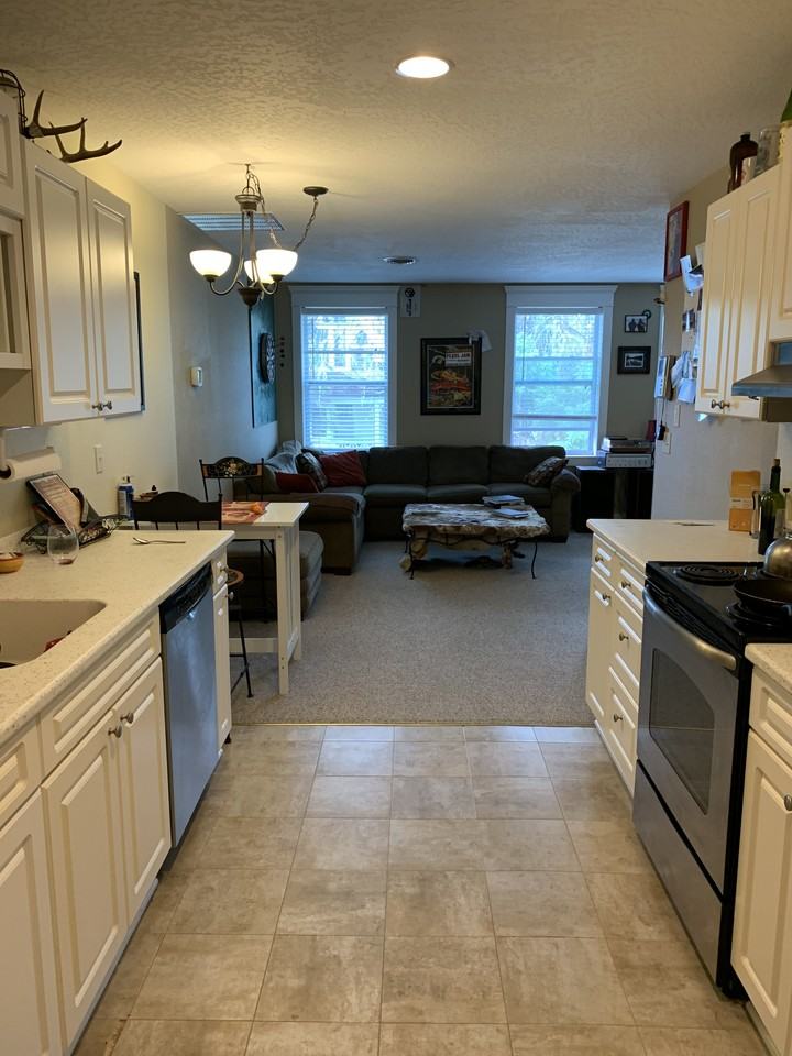 916 S Hatch St #202 - Photo 2 of 9