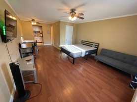 405 Dunwoody St #3 - Photo 1 of 1
