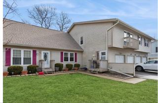 227 Elkhorn Ct #D - Photo 1 of 1