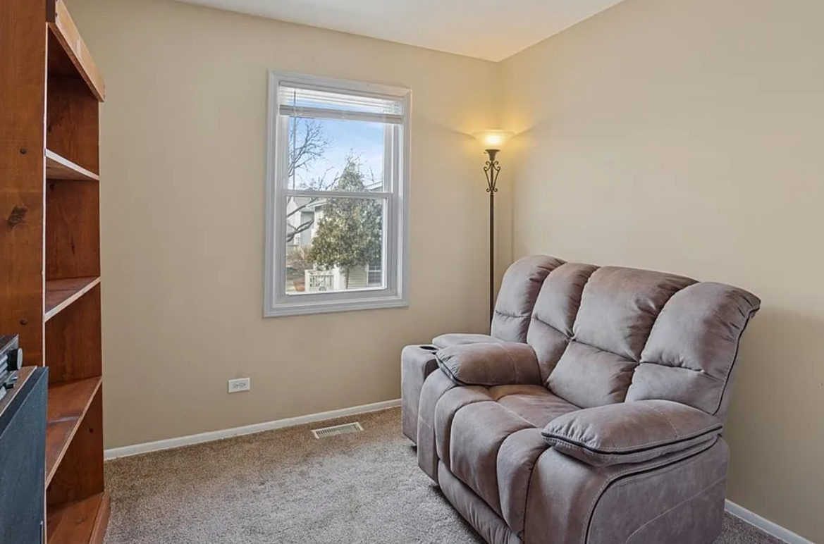 227 Elkhorn Ct #D - Photo 7 of 12
