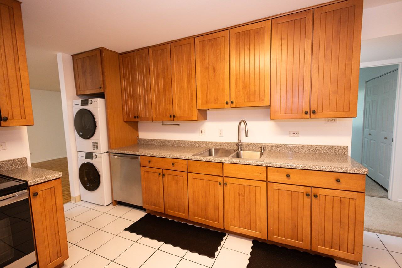 930 Beau Dr #312 - Photo 4 of 42