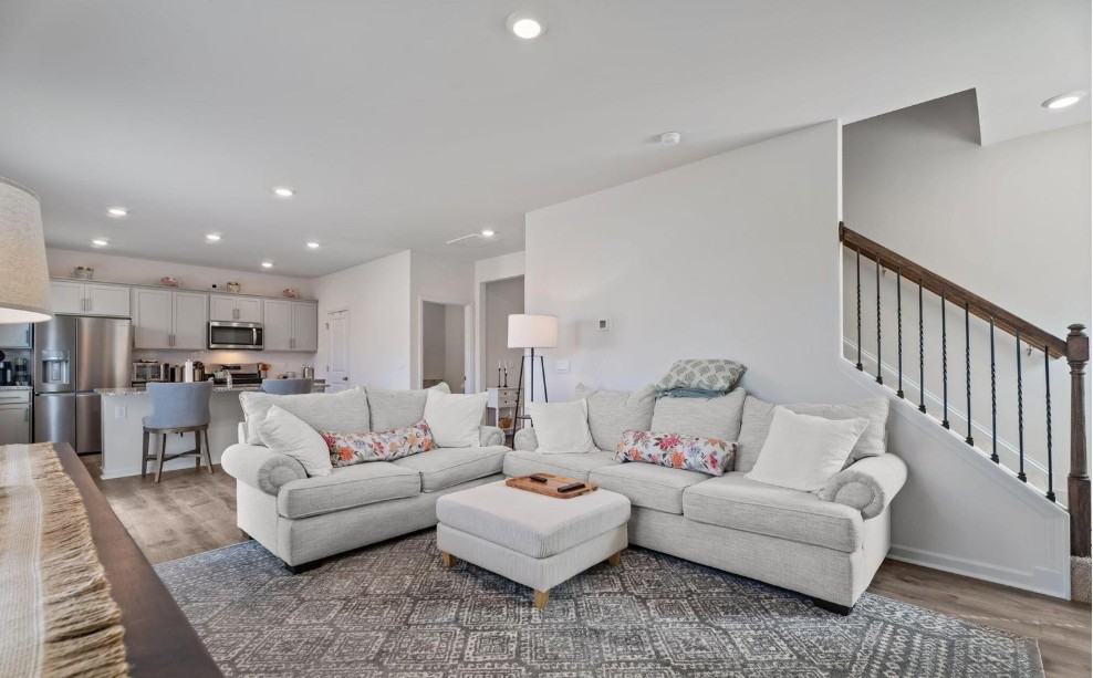 2406 Westwood Ave W #NA - Photo 4 of 14