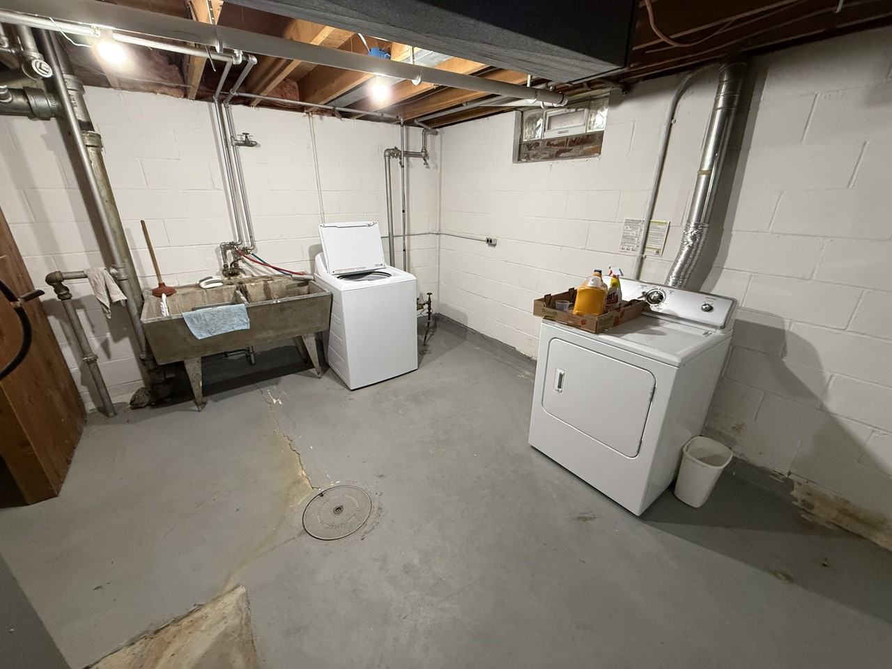 4631 Tioga St #NA - Photo 5 of 13